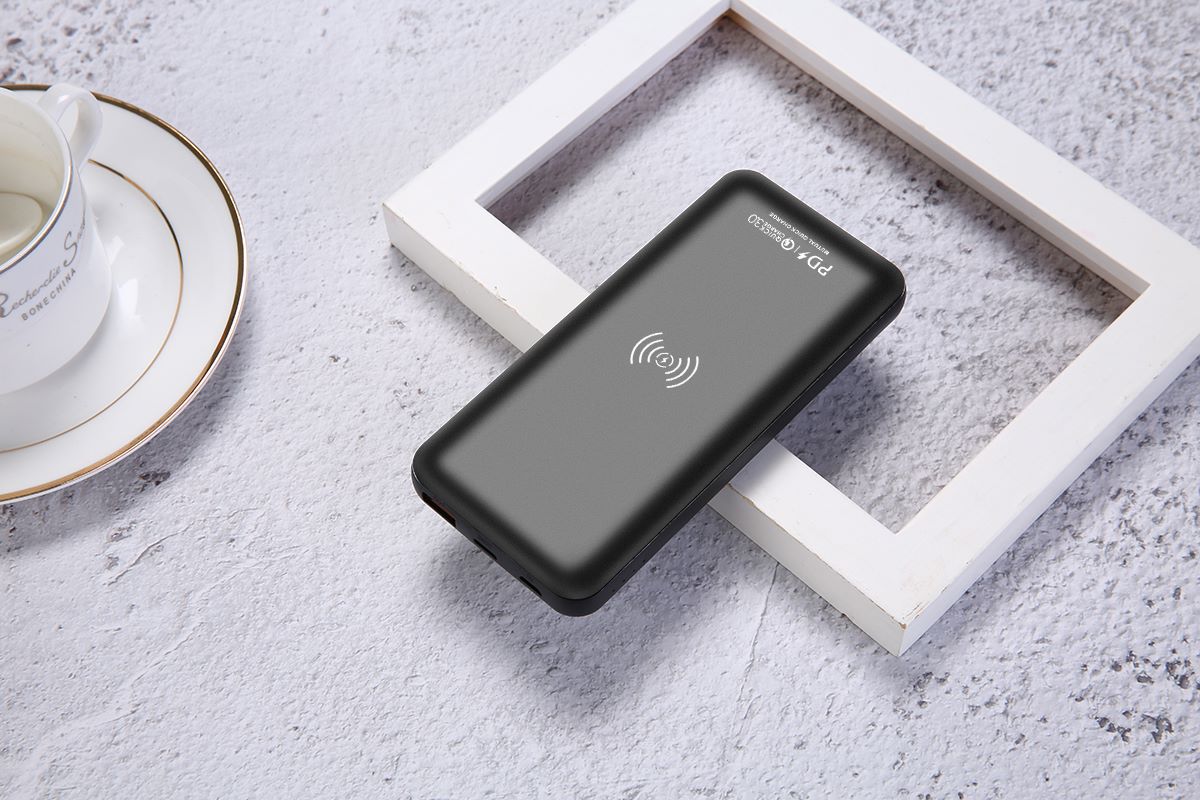WIRELESS PD QC 3.0 FAST CHARGING POWER BANK 10000MAH