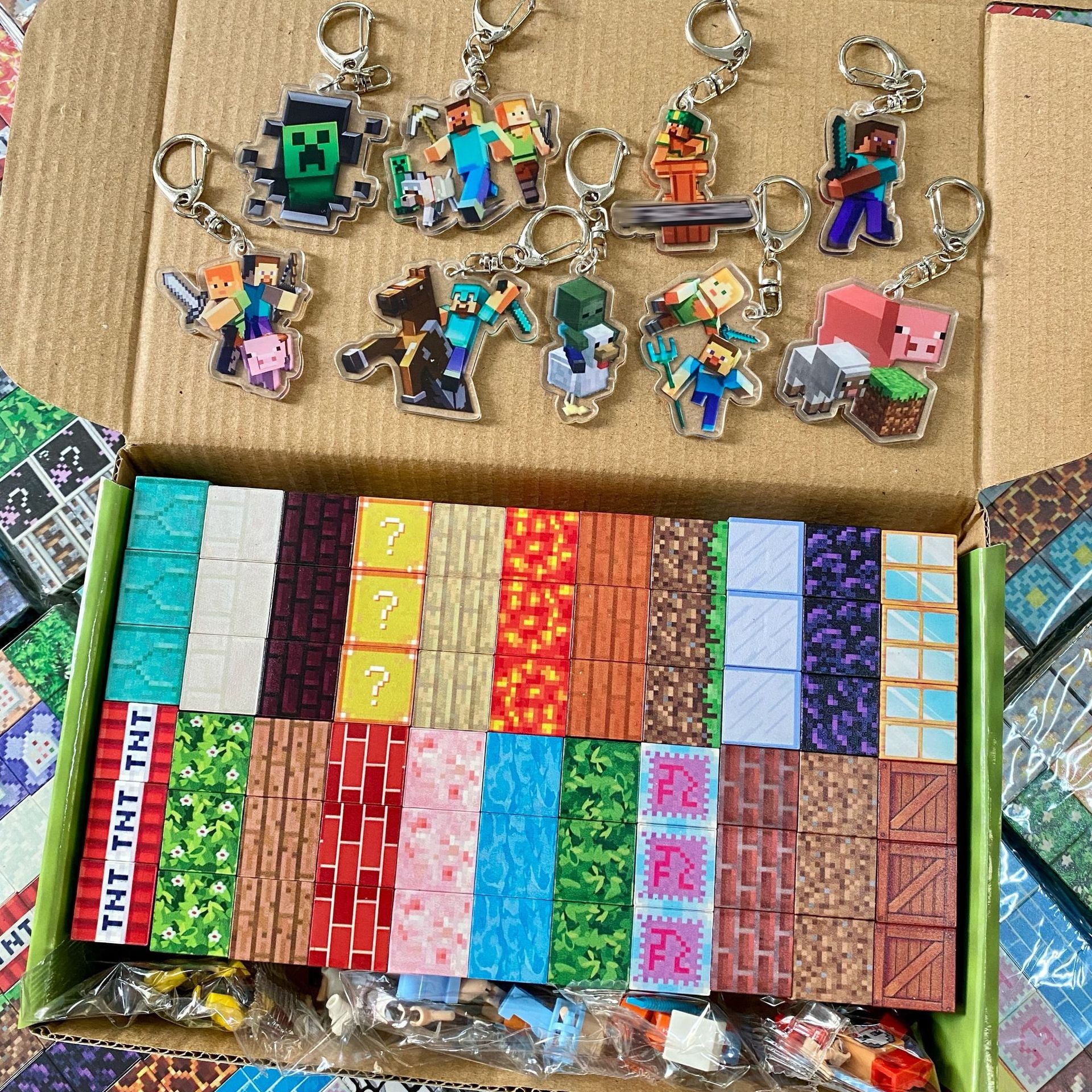 Minecraft style random 100PCS Magnetic Blocks Forest Themed Magnetic Tiles Build Set